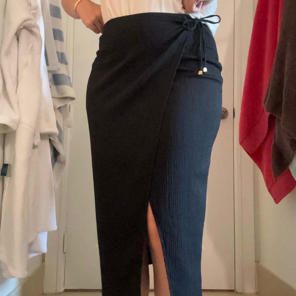 Forever 21 White and Red Asymmetrical Wrap Skirt